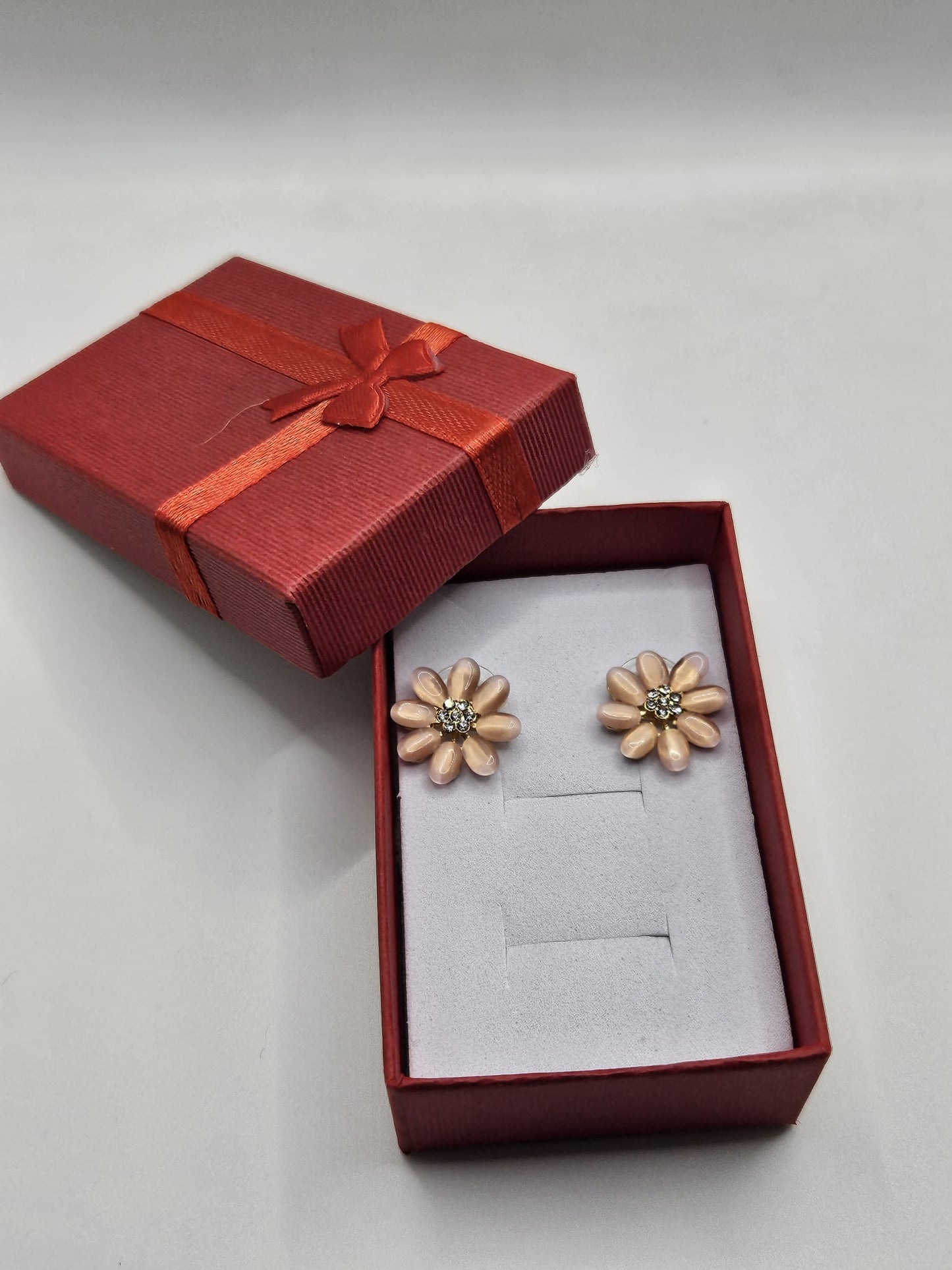 Daisy earrings