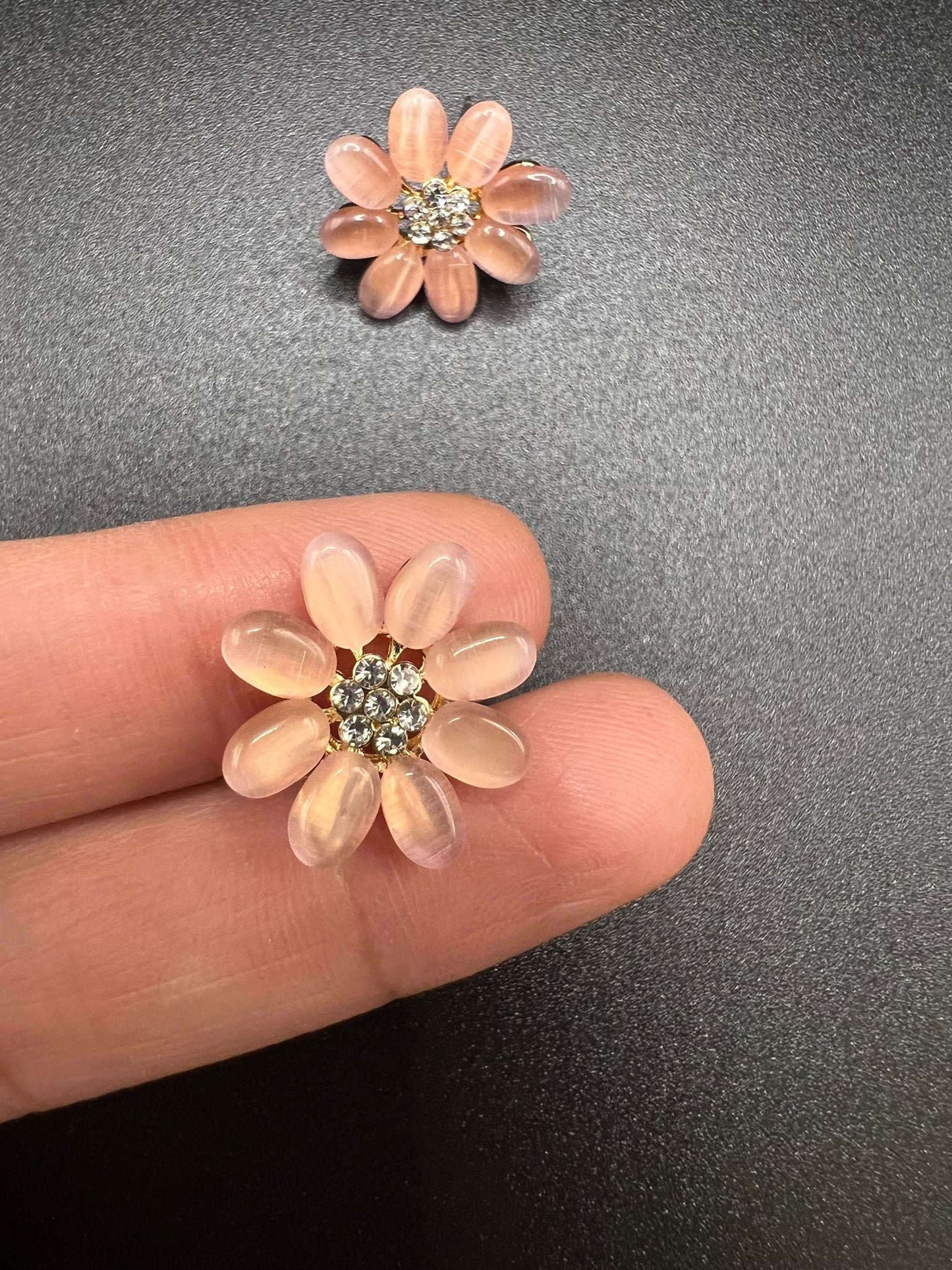 Daisy earrings